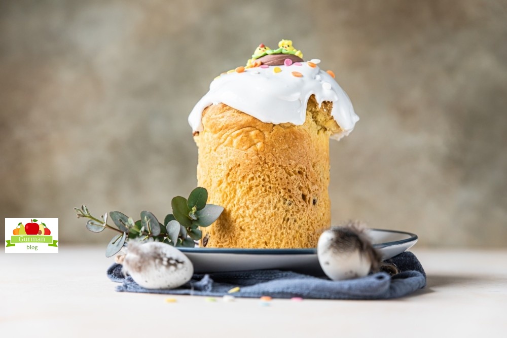 Апельсиновый кулич с изюмом