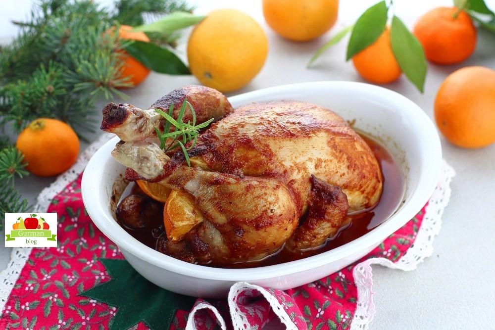 Ароматная курочка, фаршированная апельсинами
