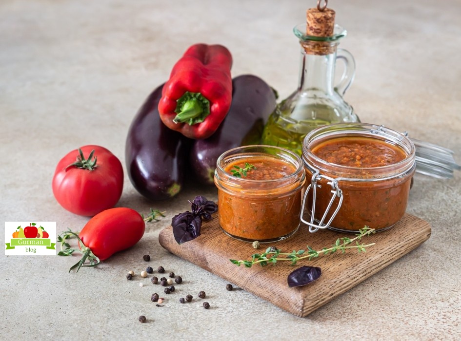 Баклажанная икра из печеных овощей