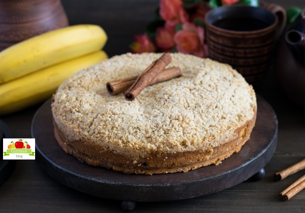 Банановый пирог в духовке на кефире