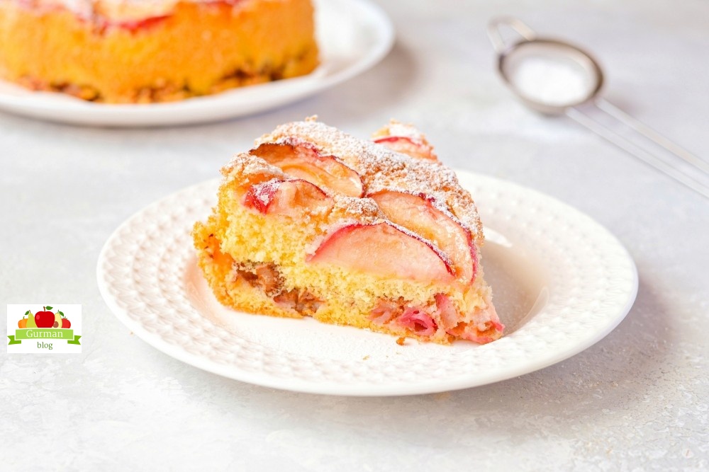 Безглютеновая шарлотка с яблоками