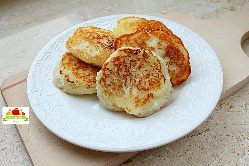 Безглютеновые оладьи с яблоком