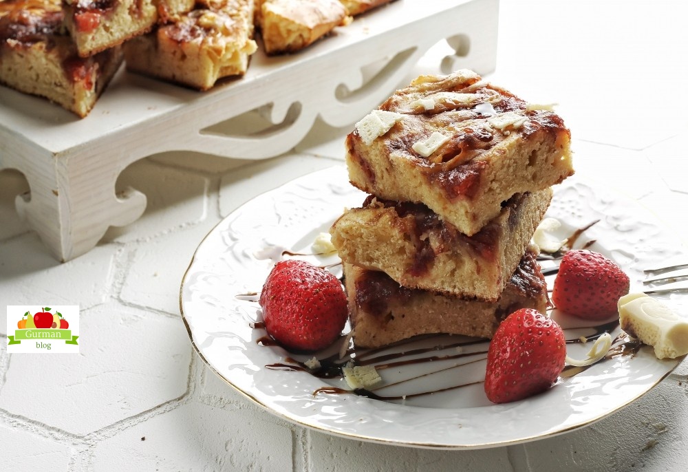 Блонди с клубнично-бальзамическим вихрем