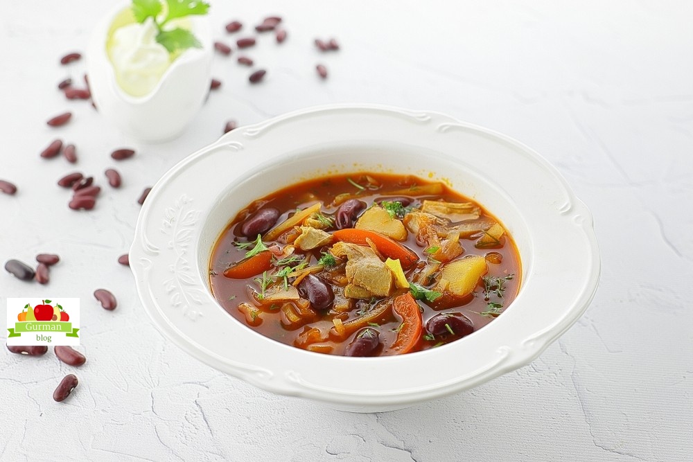 Борщ с курицей