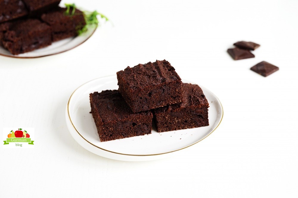 Брауни с кокосовой мукой: кето рецепт