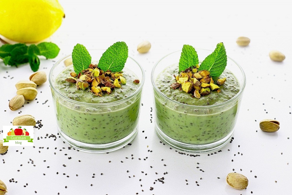 Чиа пудинг с авокадо