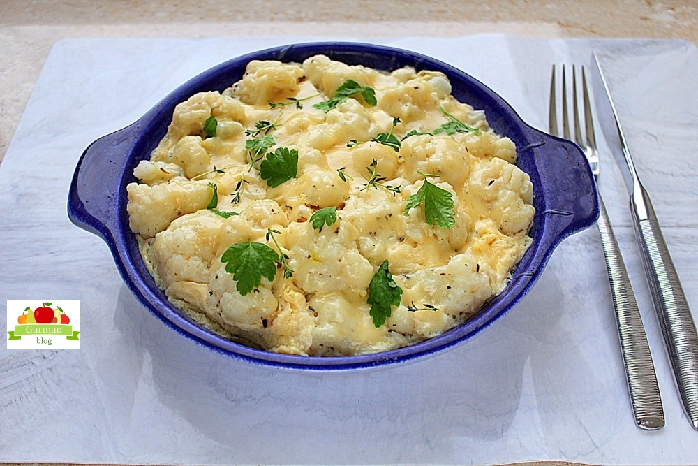 Цветная капуста на пару с сыром