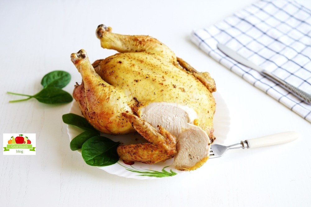 Домашняя курица в духовке