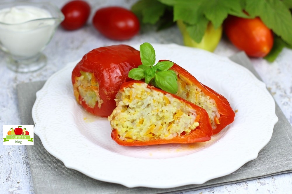 Фаршированный перец с рыбой