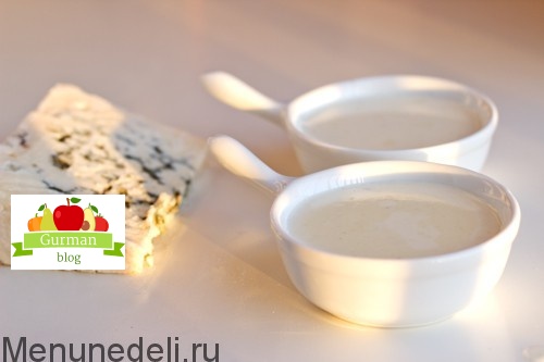 Французский соус Рокфор к мясу