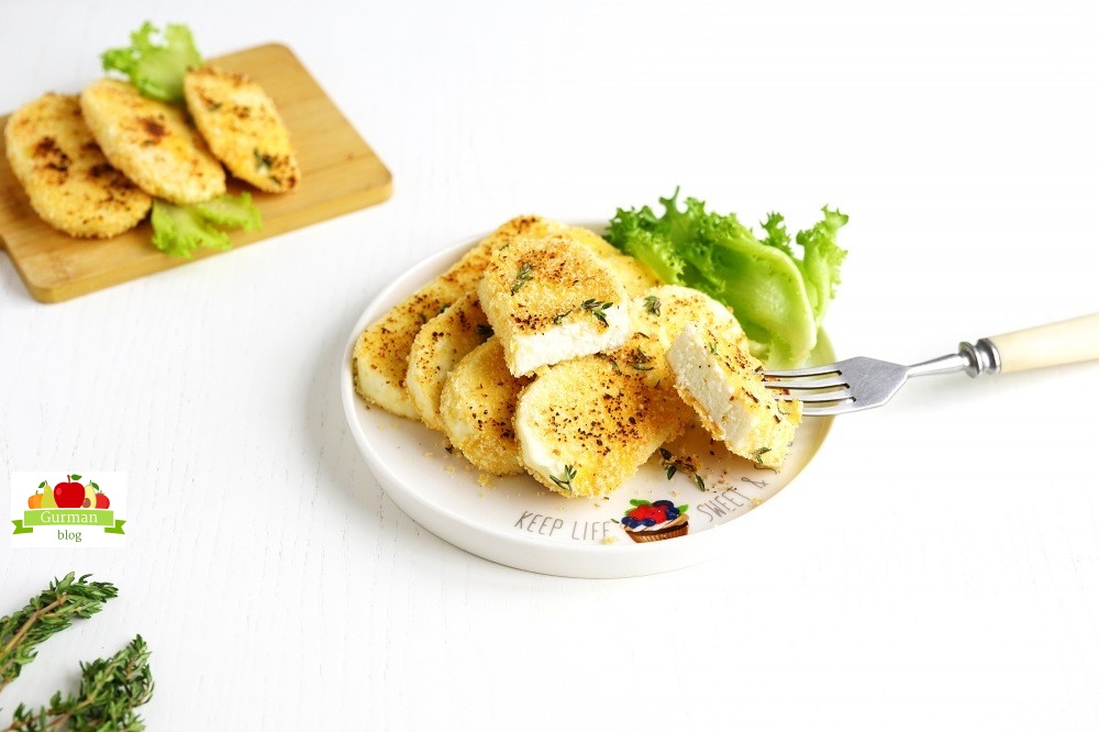 Как жарить адыгейский сыр на сковороде без масла в панировке