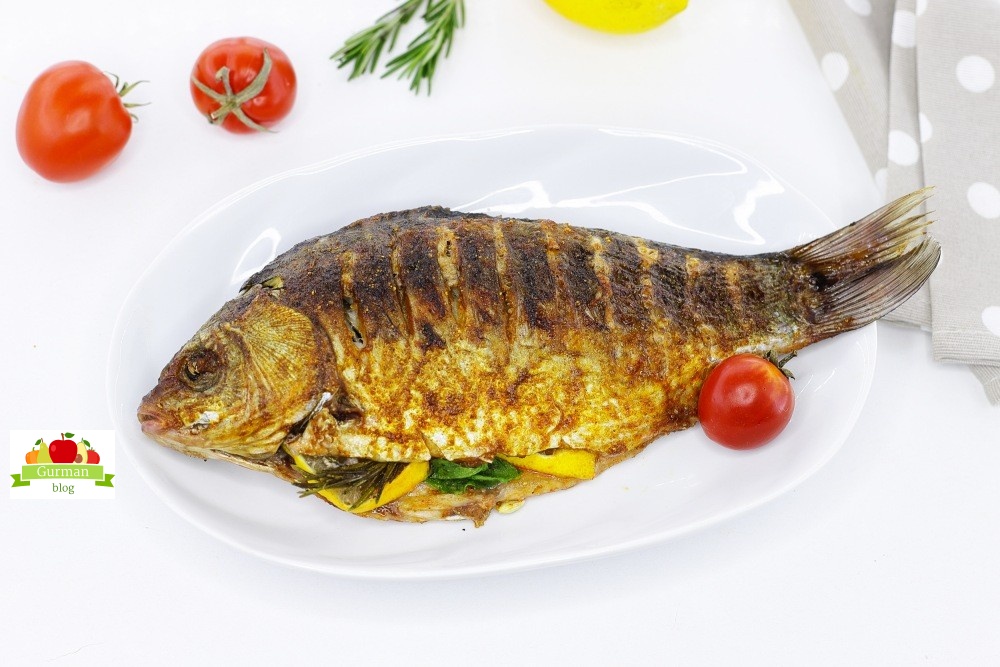 Карась в духовке