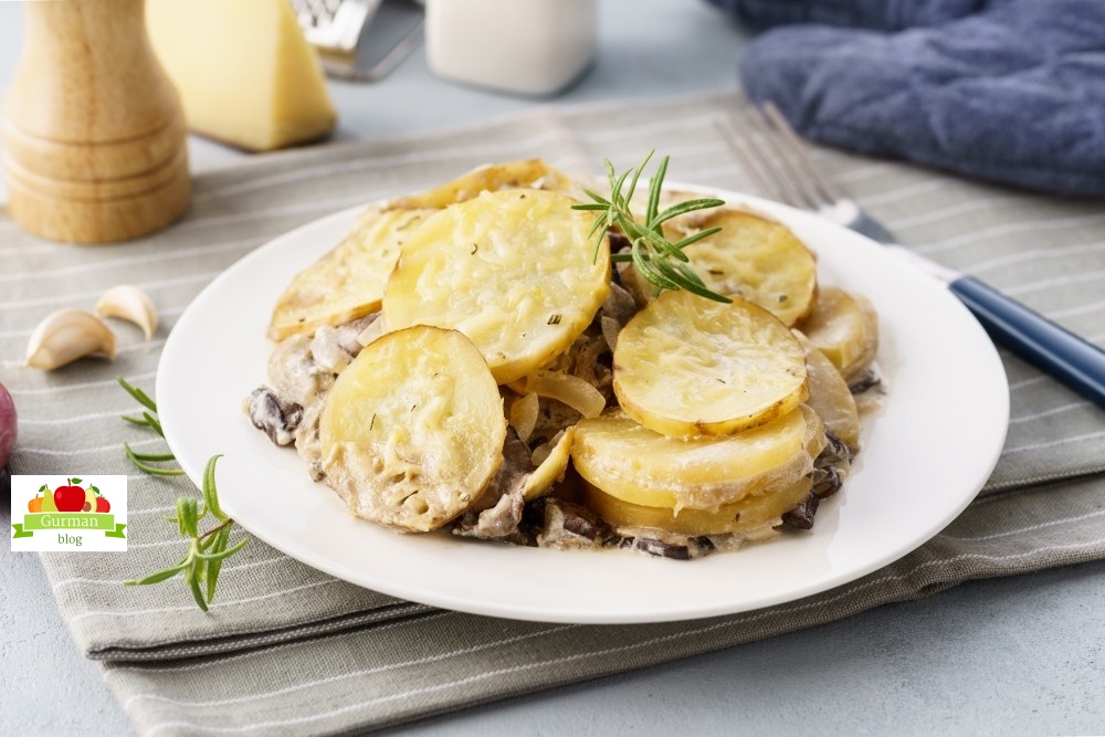 Картофельный гратен с грибами