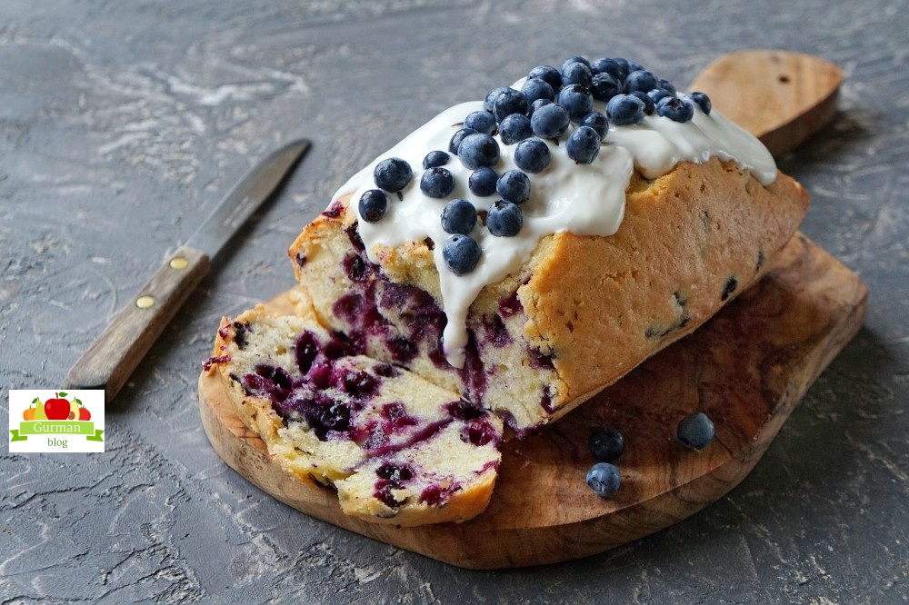 Кекс с голубикой на растительном масле