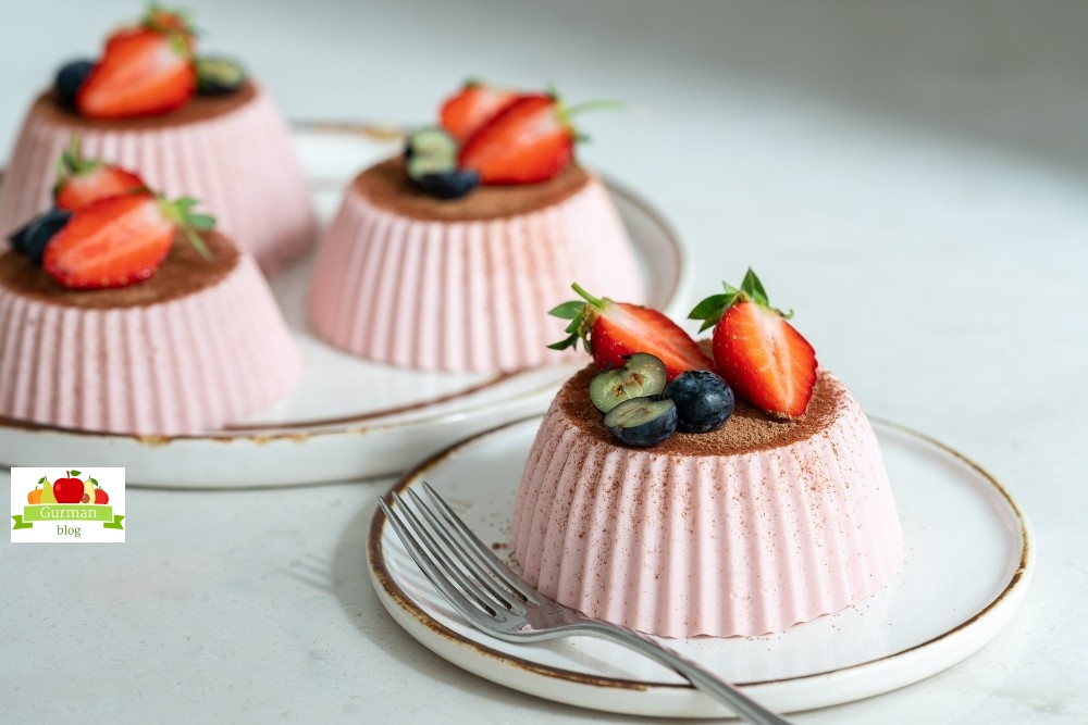 Клубничная панна котта