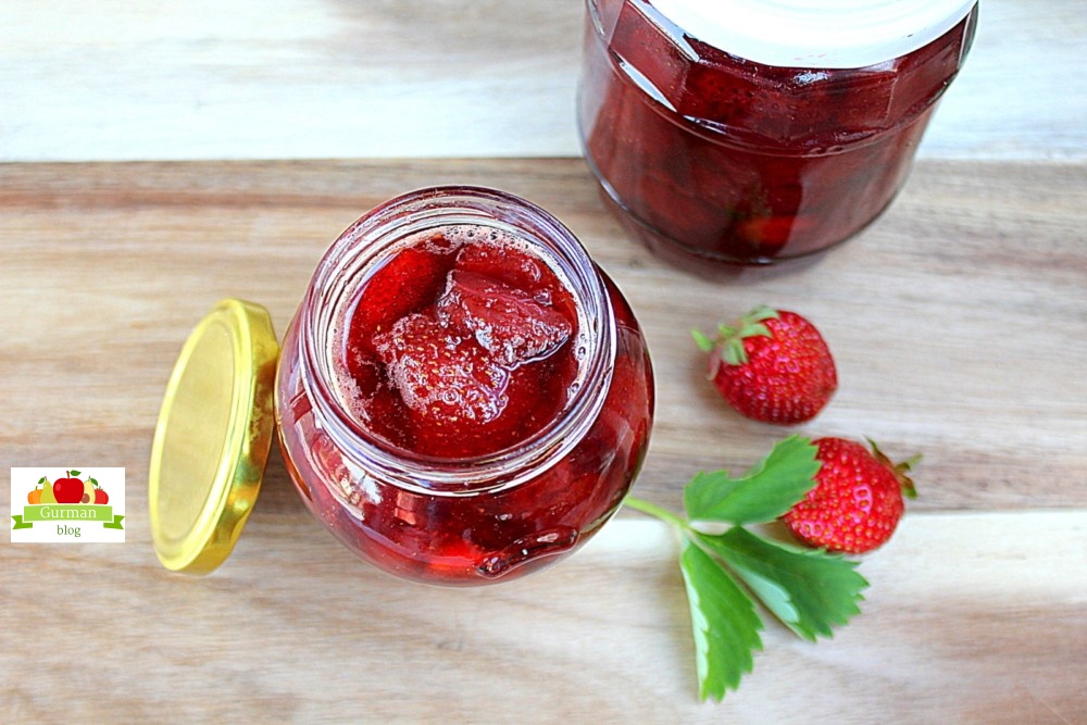 Клубничное варенье с апельсиновым соком и бренди