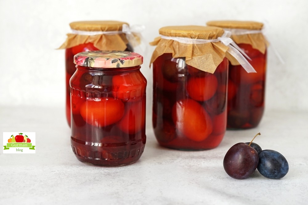 Консервированные помидоры со сливой на зиму