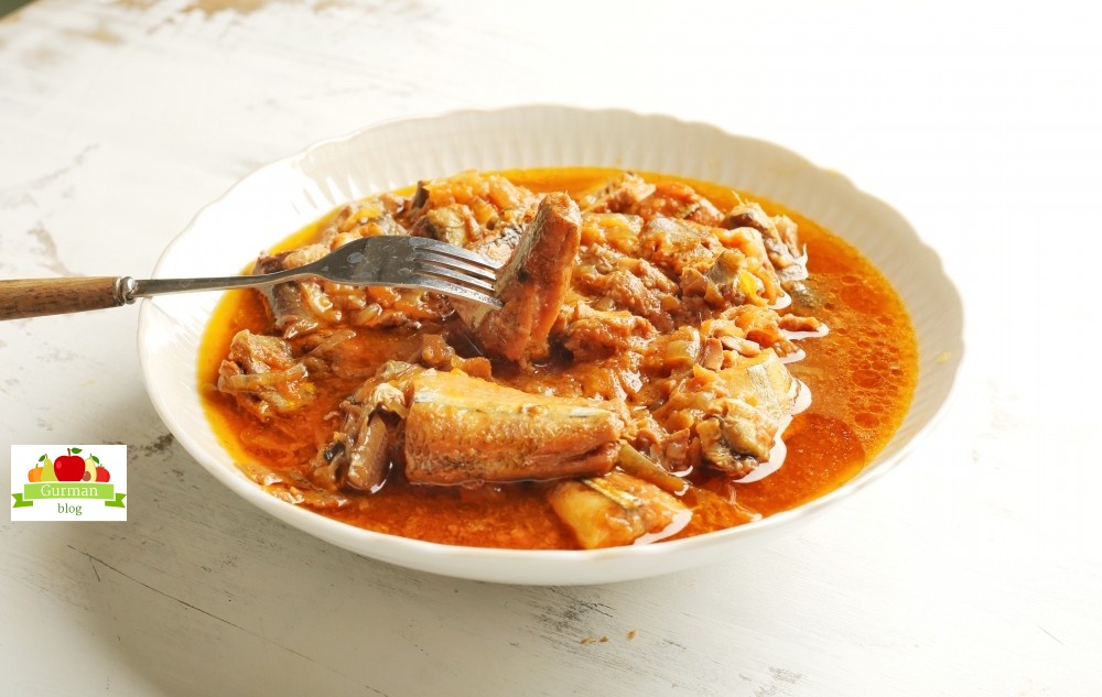 Консервы из рыбы в мультиварке