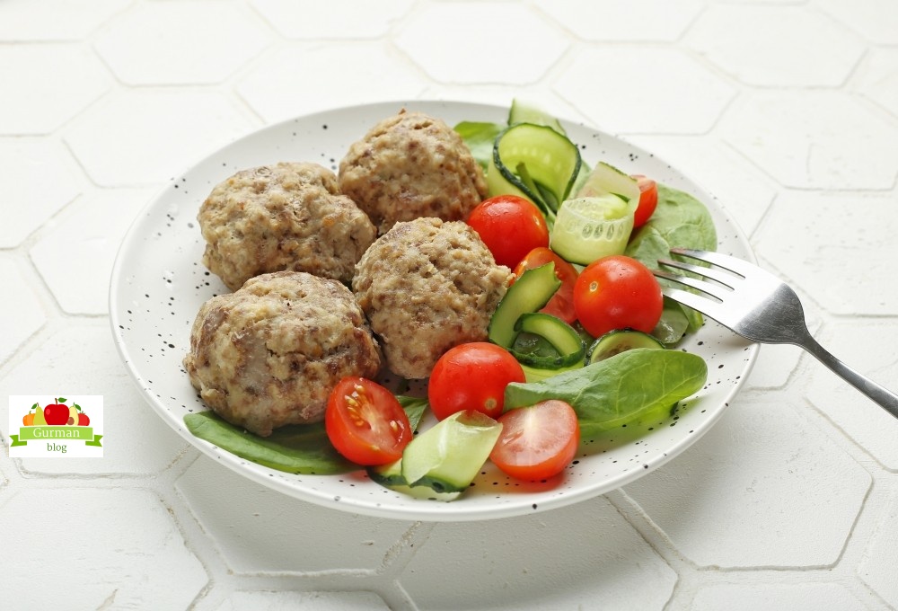 Котлеты на пару в кастрюле