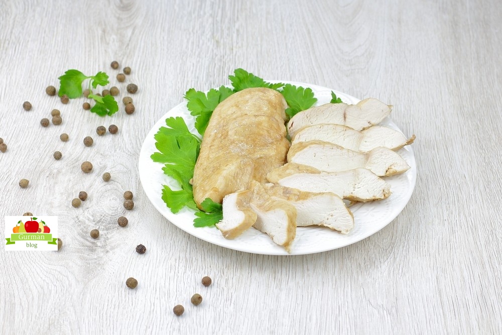 Куриная грудка на пару
