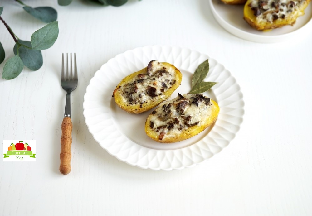 Лодочки из картофеля с печенью