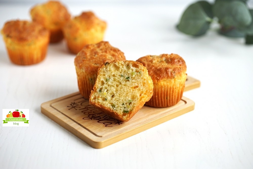 Маффины с сыром и черемшой