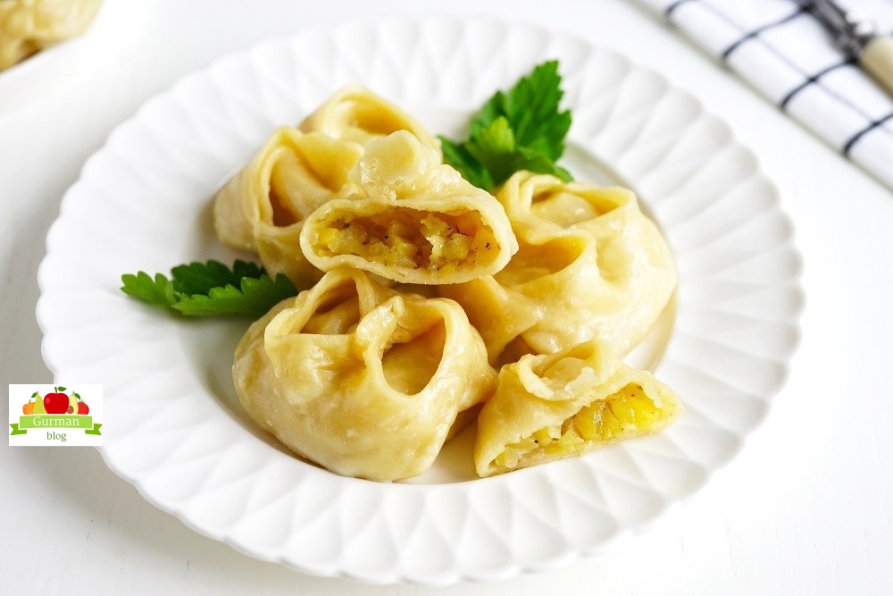Манты с картошкой