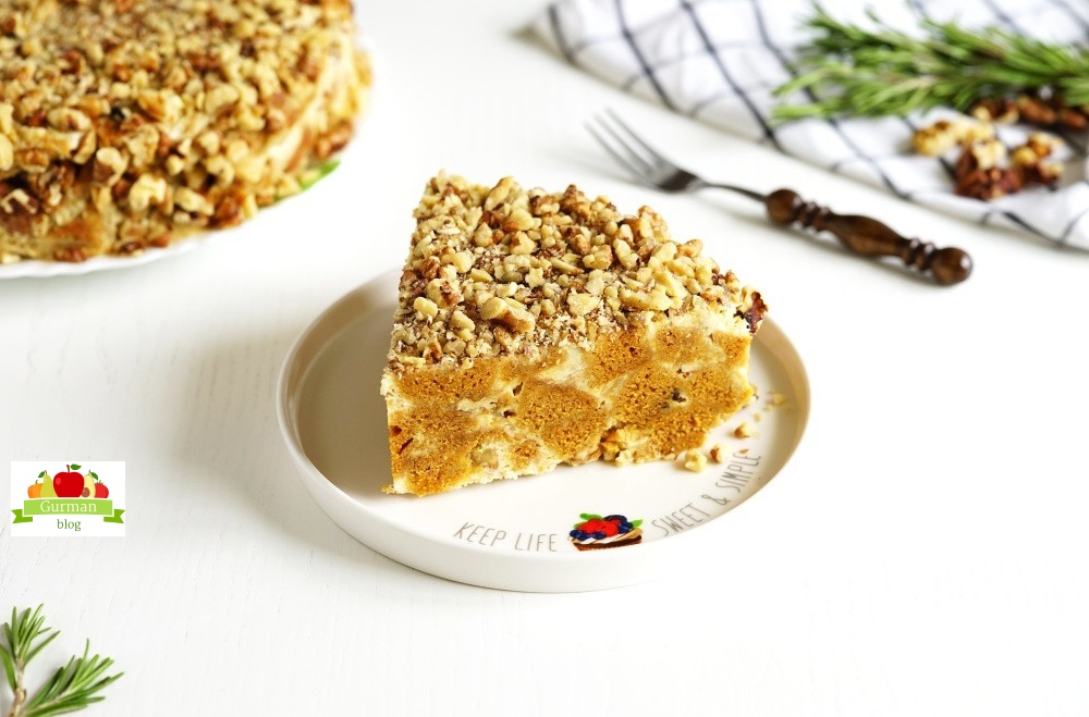 Медовый торт со сметанным кремом