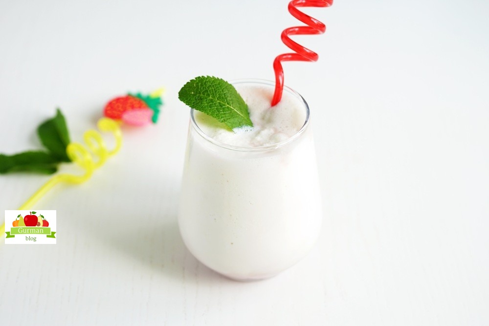 Молочный коктейль “Вкусно и точка”: рецепт в домашних условиях