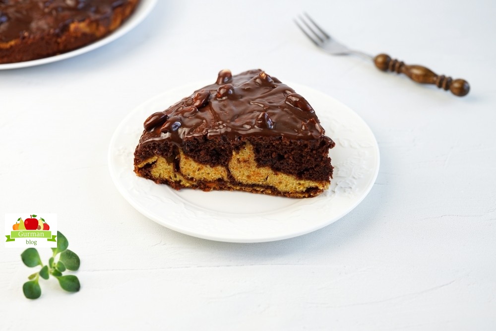 Мраморный шоколадный пирог с тыквой