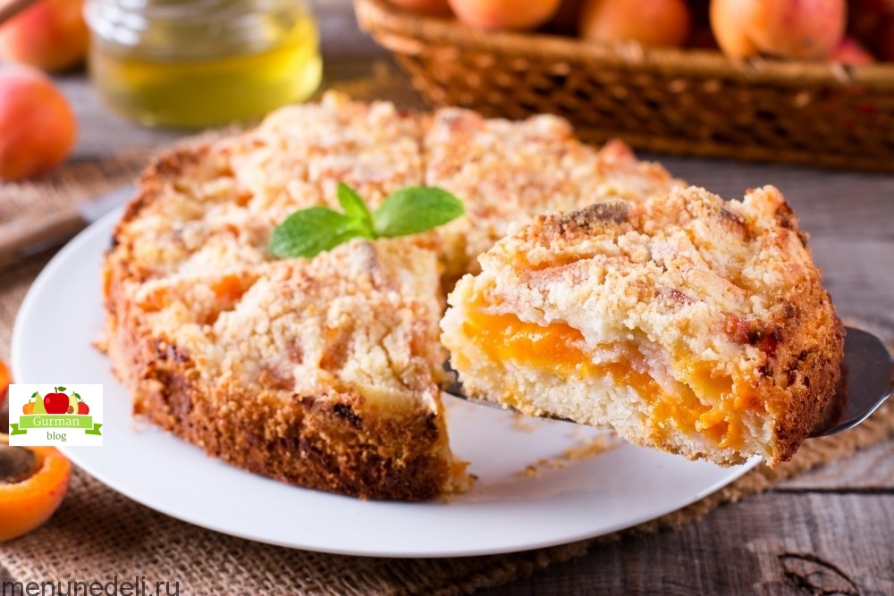 Насыпной пирог с абрикосами