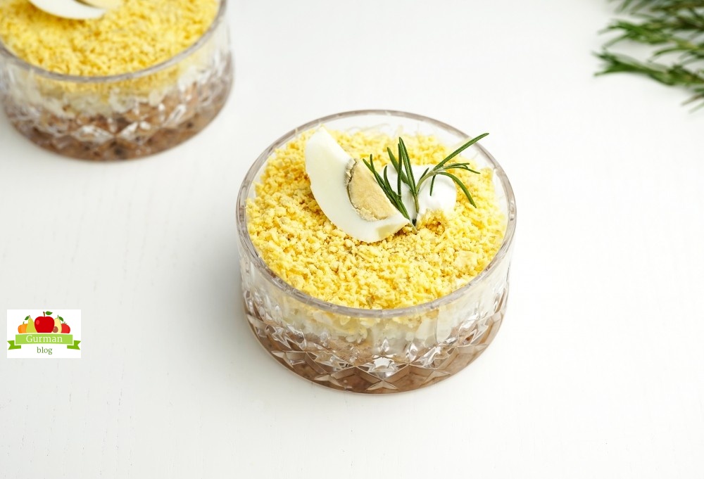 Низкокалорийная Мимоза без картошки и майонеза