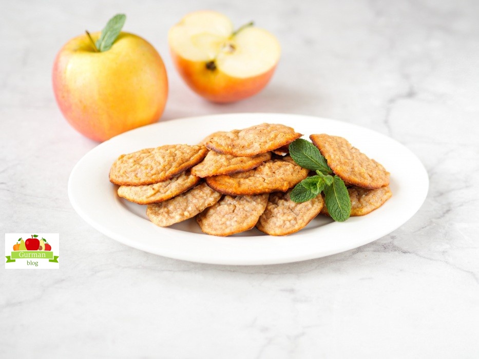 Низкокалорийное печенье: рецепт с калорийностью и фото