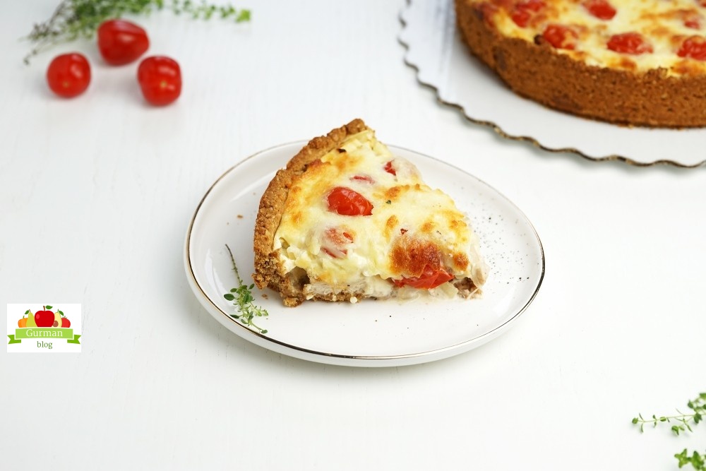 Низкокалорийный киш на овсяном тесте