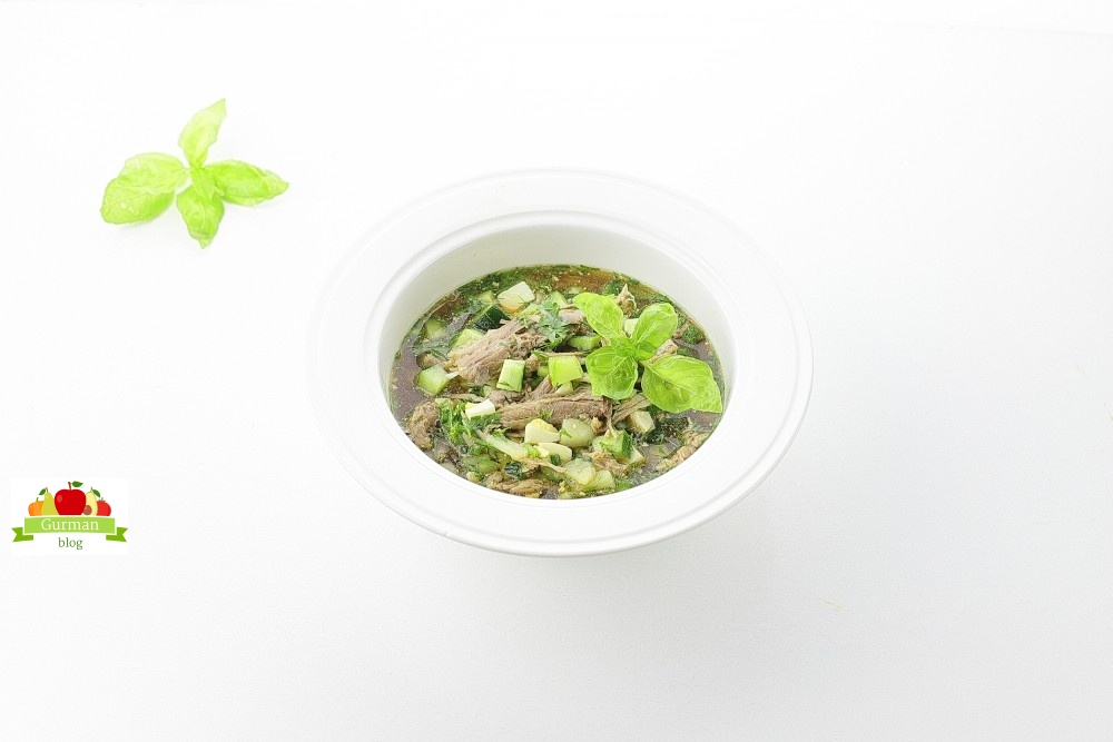 Окрошка на квасе с мясом