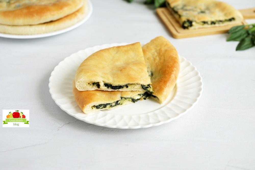 Осетинский пирог со шпинатом