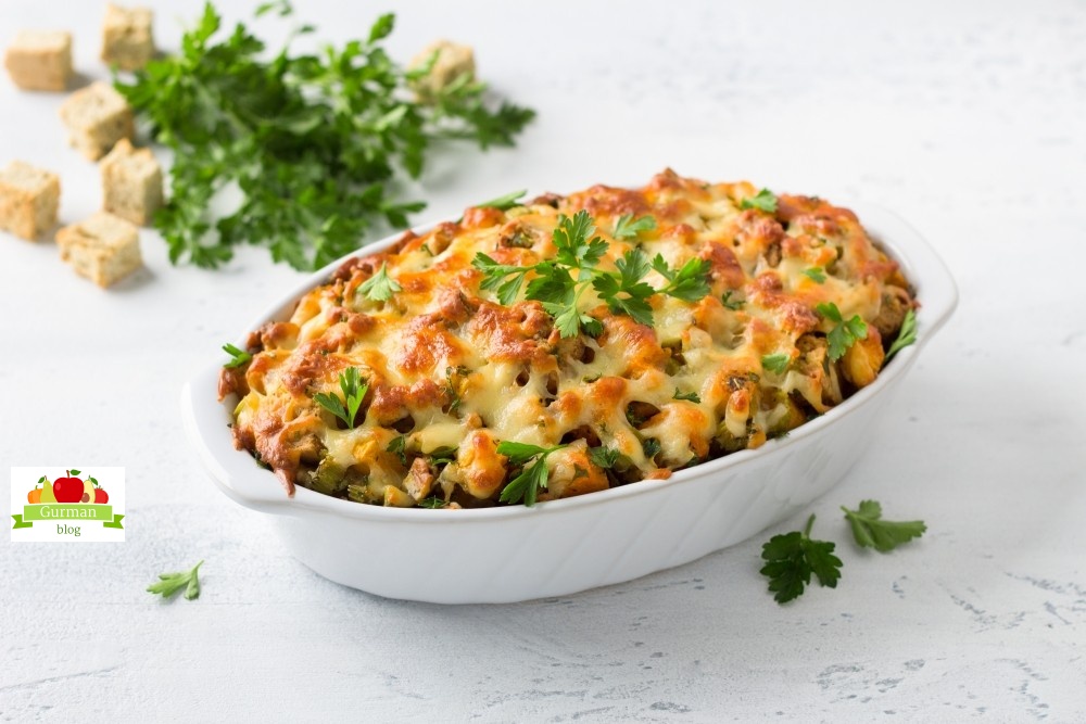 Овощная запеканка с тыквой и сухариками