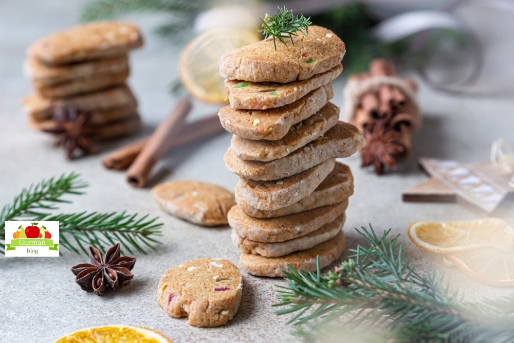 Печенье «Медальоны с цукатами»