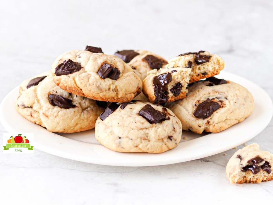 Печенье с шоколадной крошкой