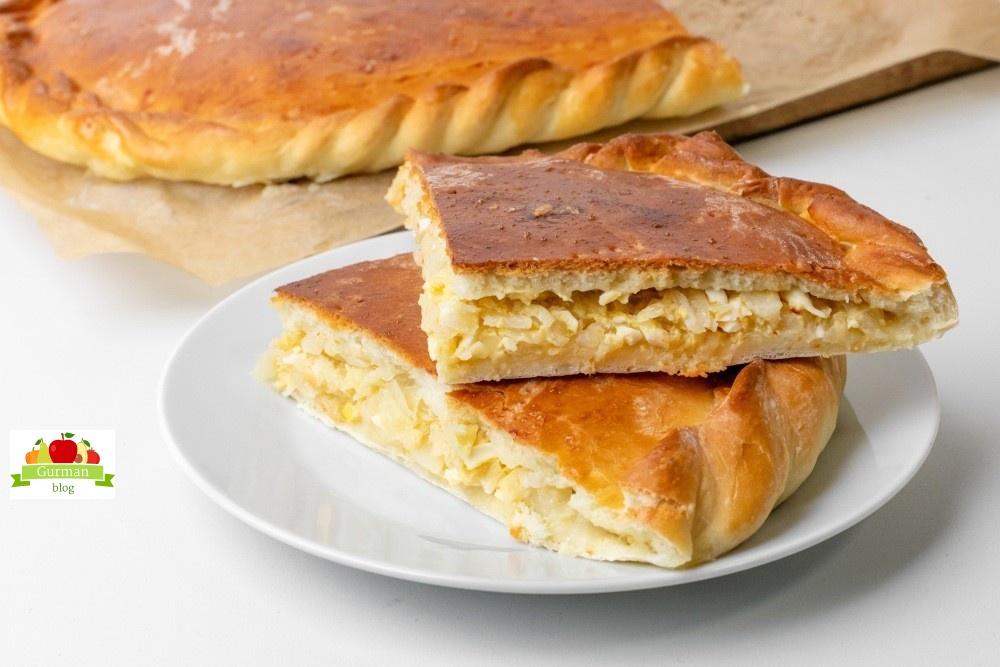 Пирог с капустой и яйцом