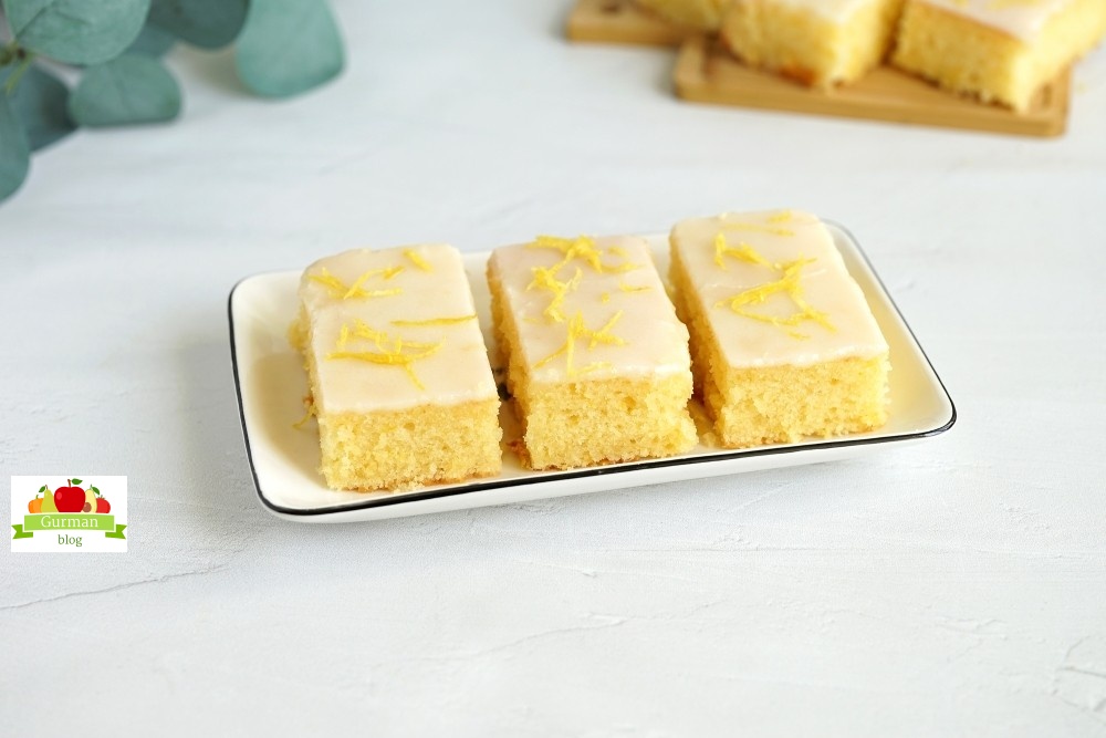 Пирог с лимоном в духовке на скорую руку