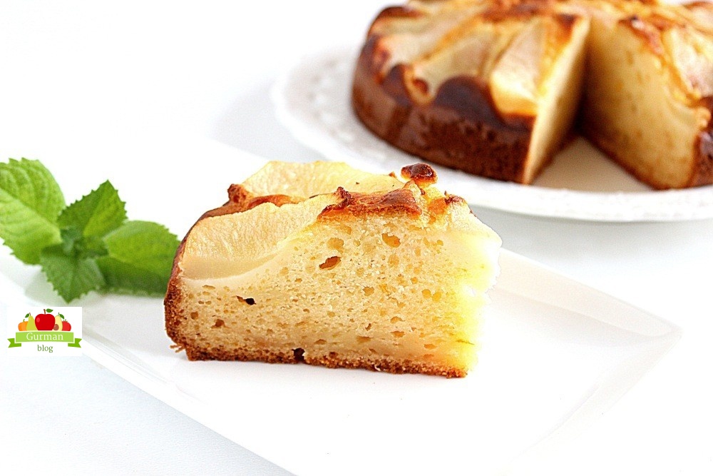 Пирог с рикоттой и грушей