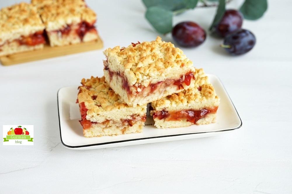 Пирог со сливой в духовке из песочного теста