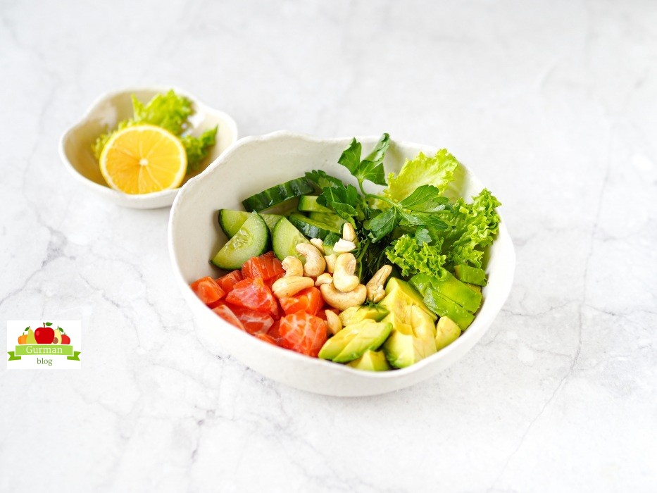 Поке с лососем