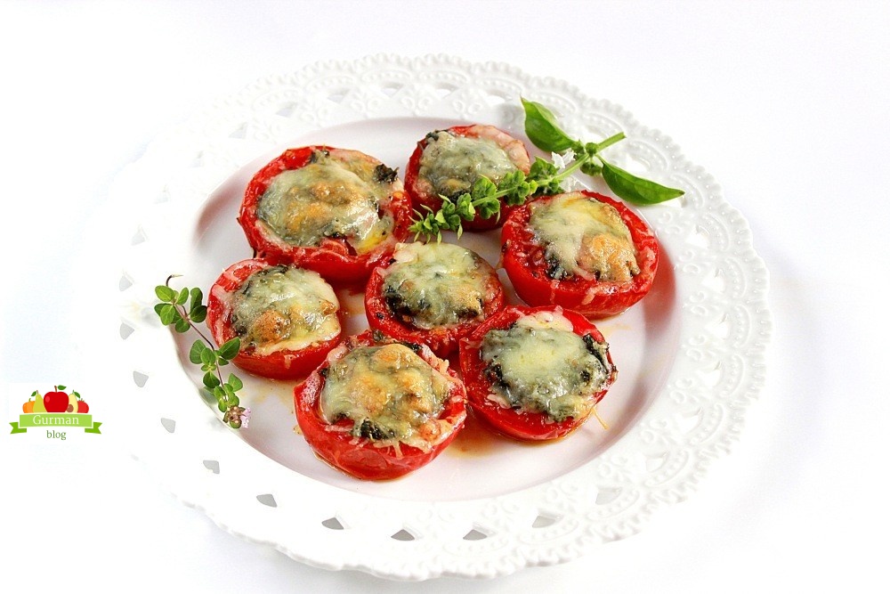 Помидоры, запеченные в духовке