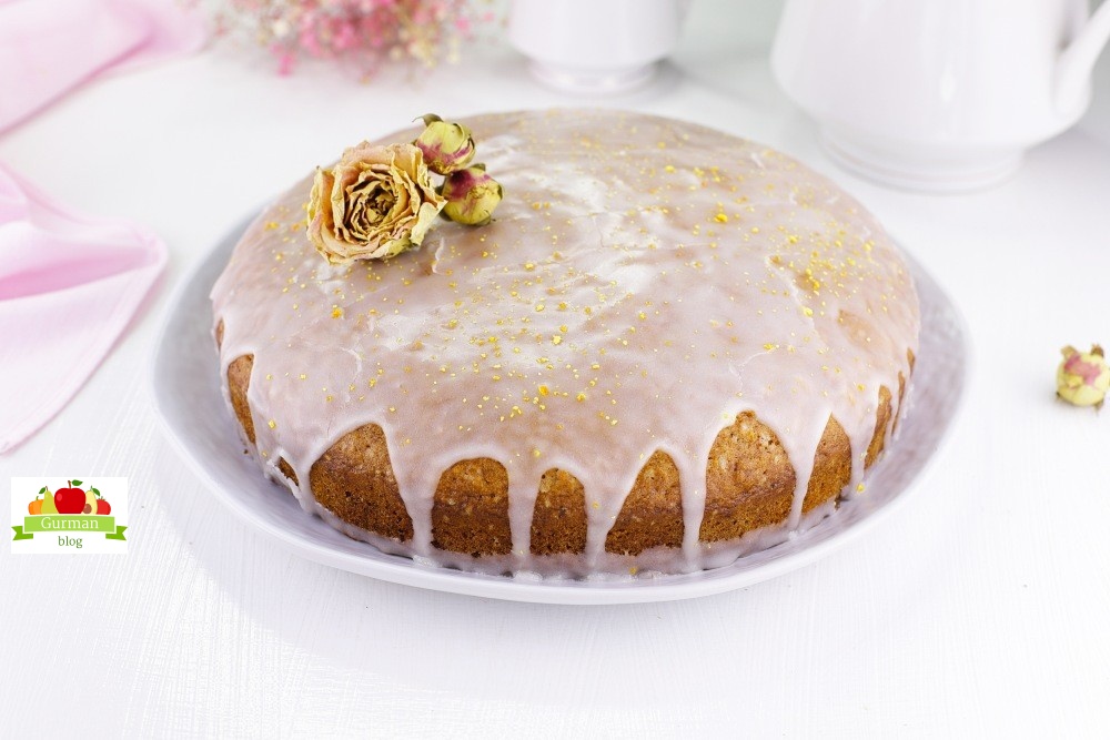 Простой пирог с творогом