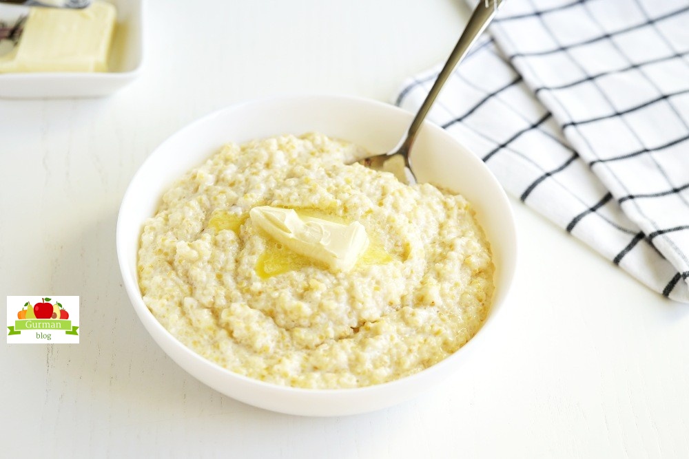 Пшеничная каша на молоке в кастрюле