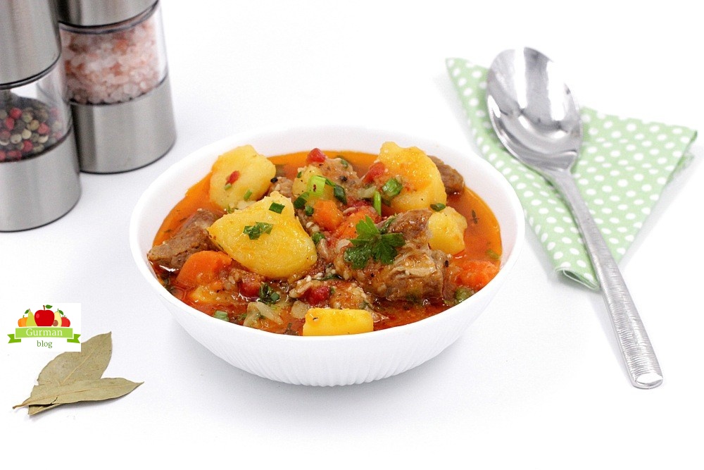 Рагу из свинины с картофелем