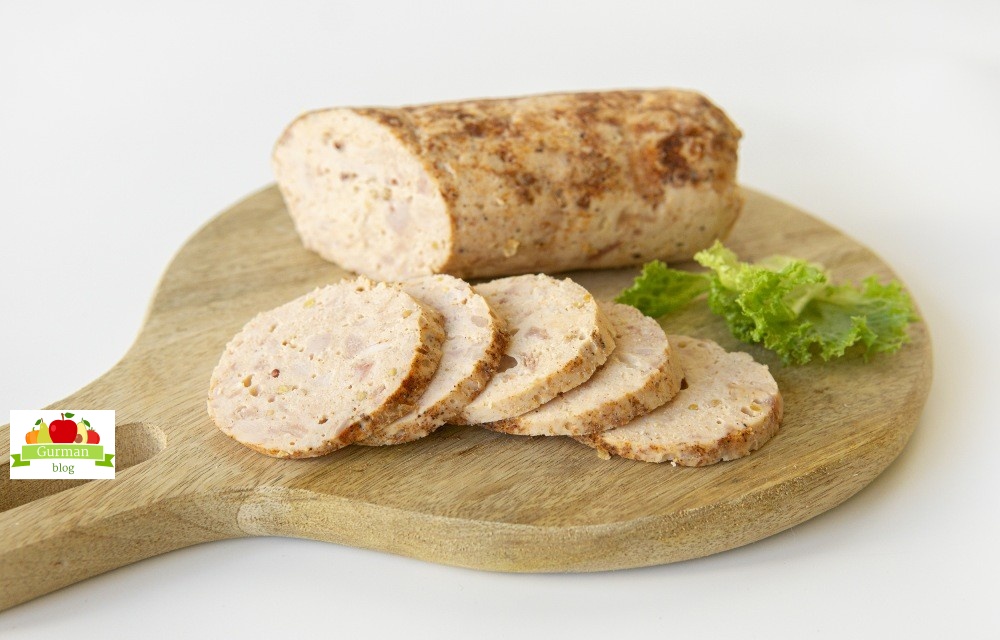 Рецепт домашней колбасы в духовке