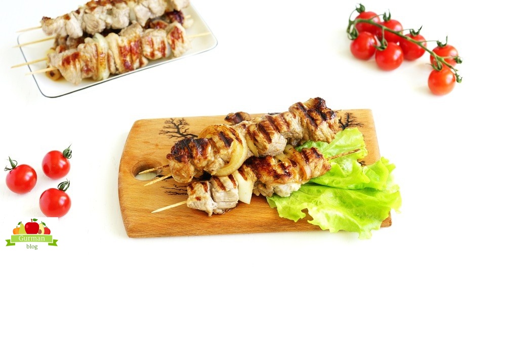 Рецепт шашлыка из свинины с уксусом и луком по-советски